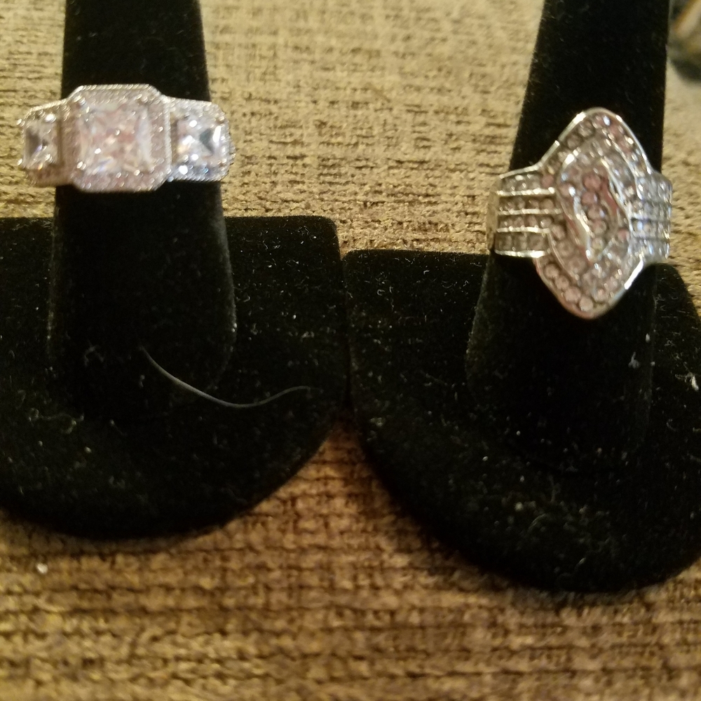 Rings - Picture 2 of 4